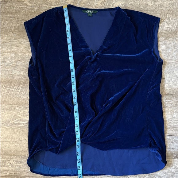 Ralph Lauren Blue Velvet Blouse Size Medium - Picture 5 of 5